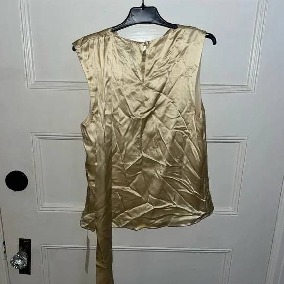 New Reformation Norella Top in Blonde Silk | 4 - Picture 8 of 10